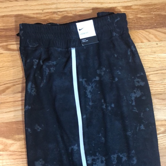 Nike NWT City Ready Dri-Fit Training Pants Sz XL - Picture 10 of 13